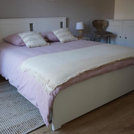 Un Dimanche Chez Julie Chambre Celestine Parthenay Buitenkant foto